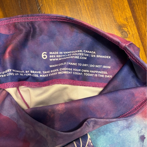 Innerfire leggings 🇨🇦 - Picture 2 of 2
